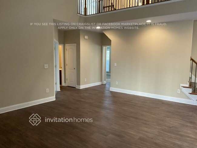 Photo - 660 Fullier Cir SW