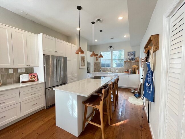 Photo - 623 N 26th St
