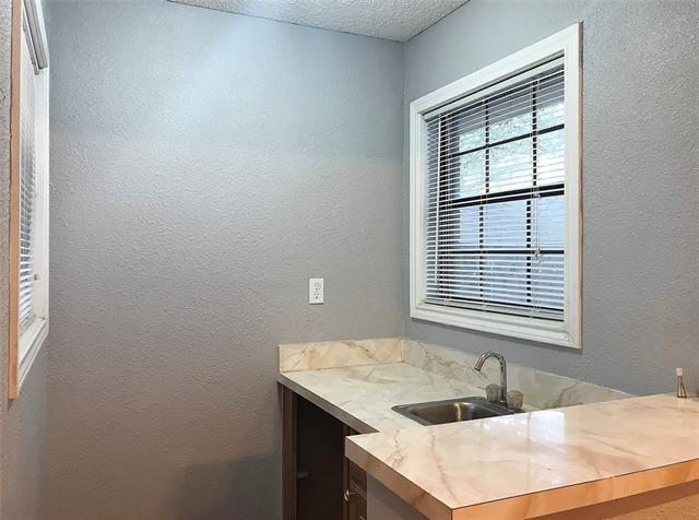 Photo - 1129 Bent Oaks Dr