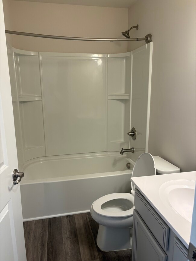 Photo - 6621 Pathfinder Way