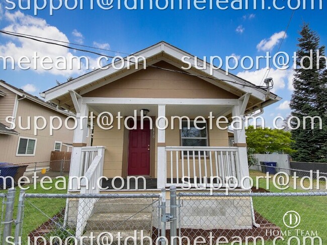 Building Photo - 7118 S Tyler St Rental