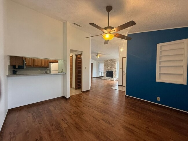 295 Mooring Cir Unit B