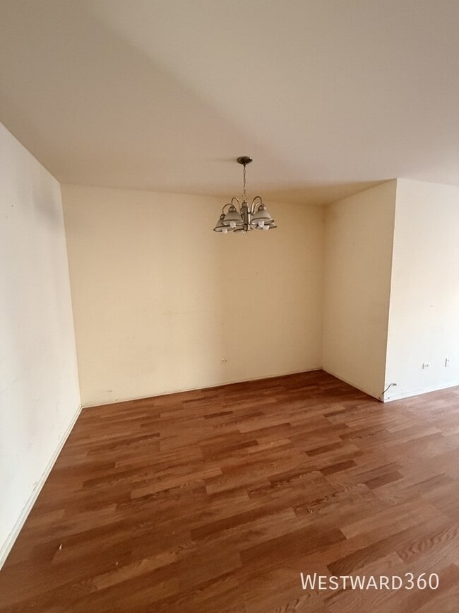 Photo - 10409 Dearlove Rd Unit A1