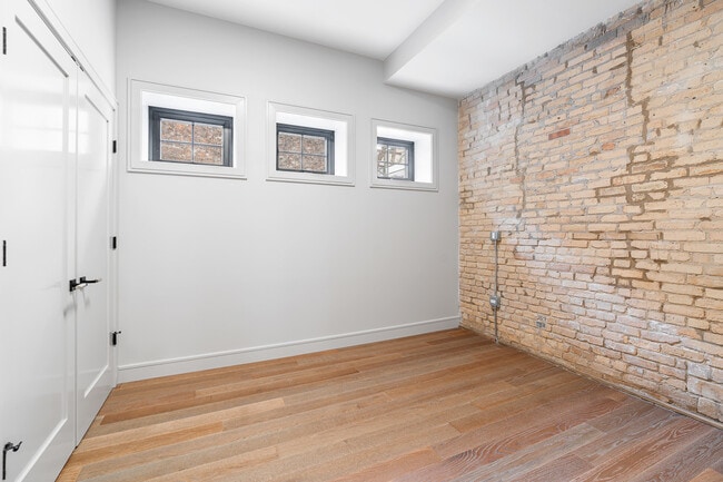Photo - 1810 N Wells St Unit Lincoln Park Mews