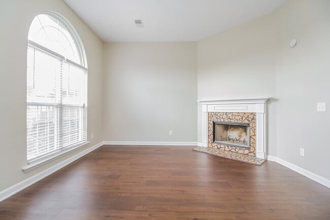 Photo - 4465 Winton Dr