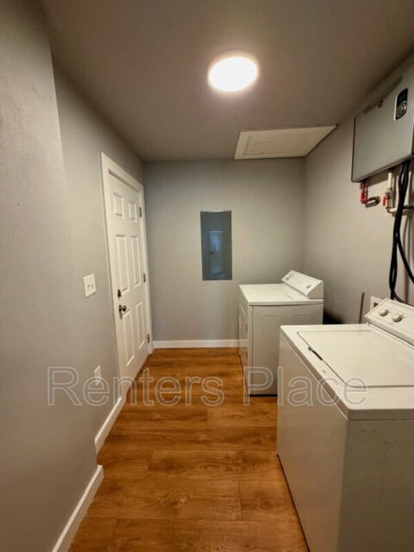 Photo - 2429 N Rockford Ave