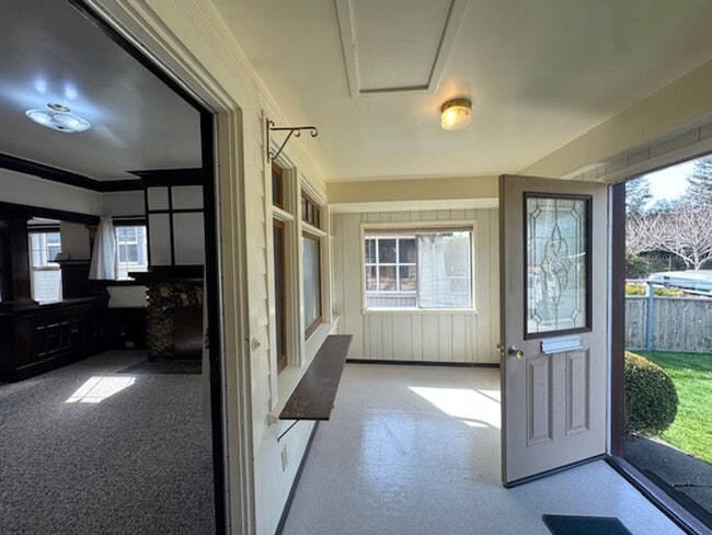 Photo - 1711 G St Unit 1711 G ST