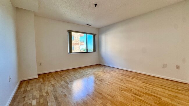 Photo - 3920 Mystic Valley Pkwy Unit 817