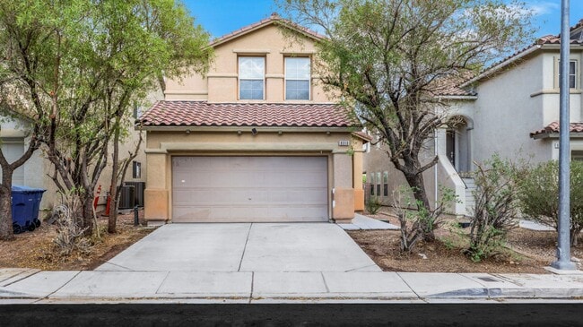 Building Photo - Stunning SW Home in great Blue Diamond loc...