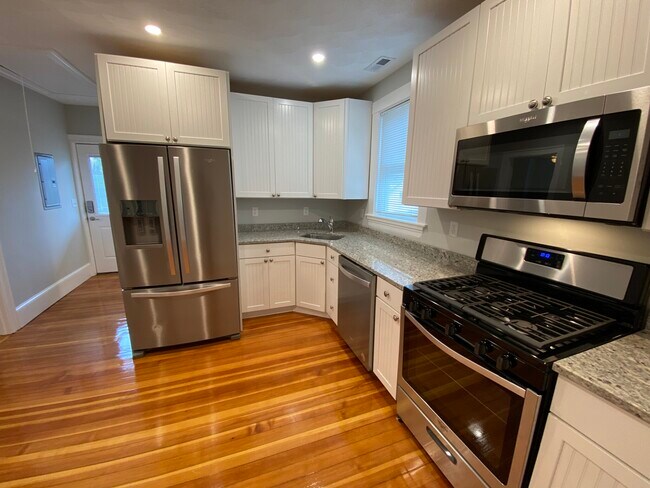 Photo - 305 Highland Ave