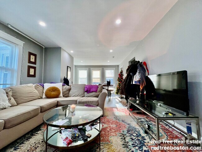 Photo - 159 Hillside St Unit 2