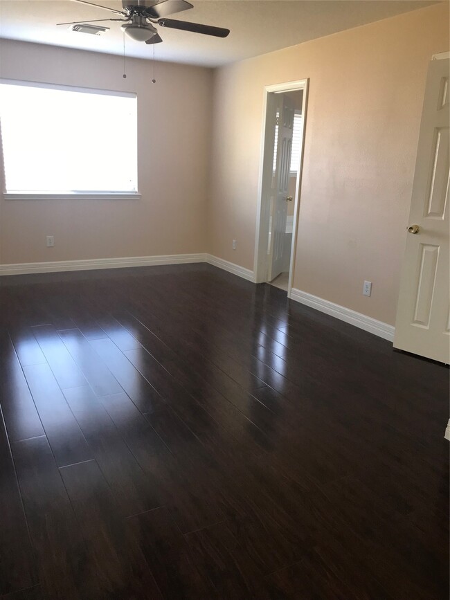 Photo - 2844 Morningmist Ln