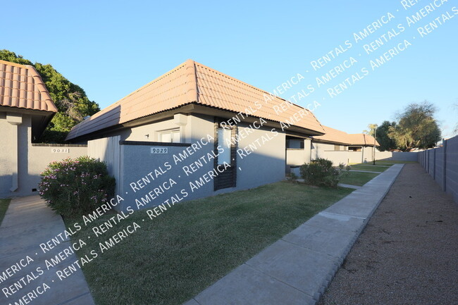 Building Photo - 9029 W Elm St Rental