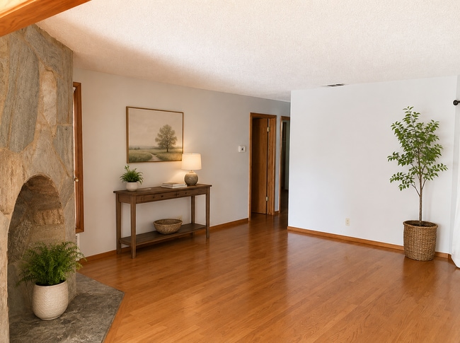Photo - 1148 E San Madele Ave