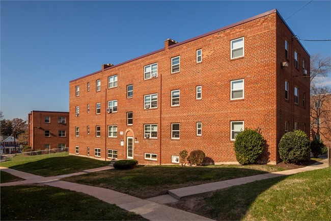 Photo - Northwood Gardens