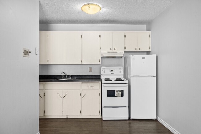 Photo - 2116 Rose St Unit 1