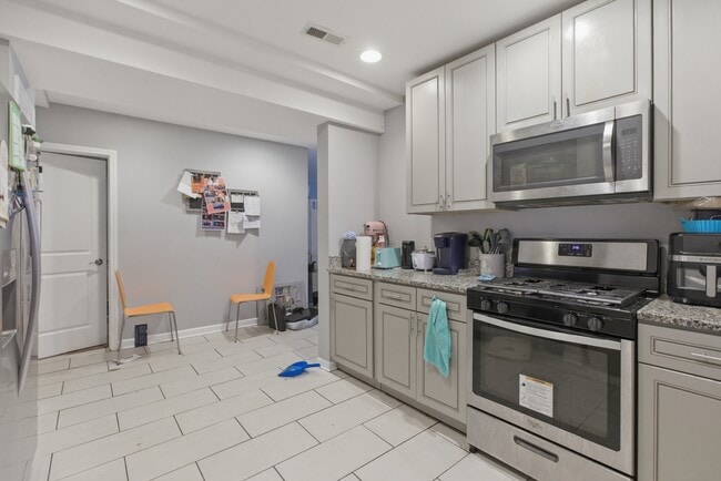 Photo - 1014 S 1st Ave Unit 006