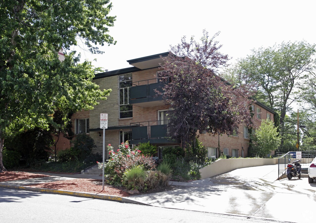 Tyler Park - Tyler Park Apartments