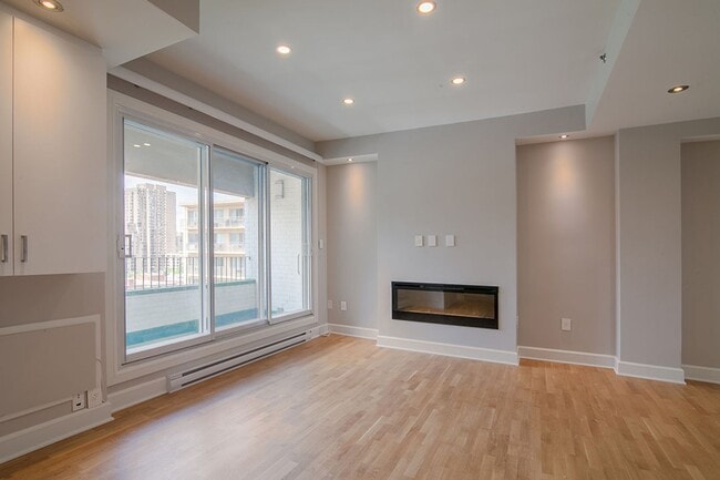 Photo - 3455 Rue Aylmer Unité PH01