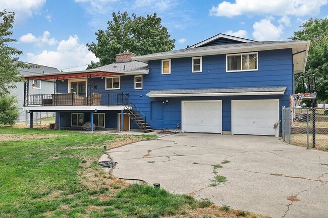 Building Photo - 11105 E 8th Ave Rental
