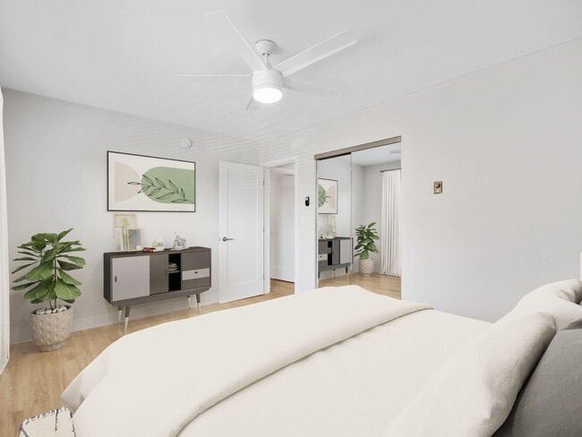 Photo - 1945 S. Garth Ave