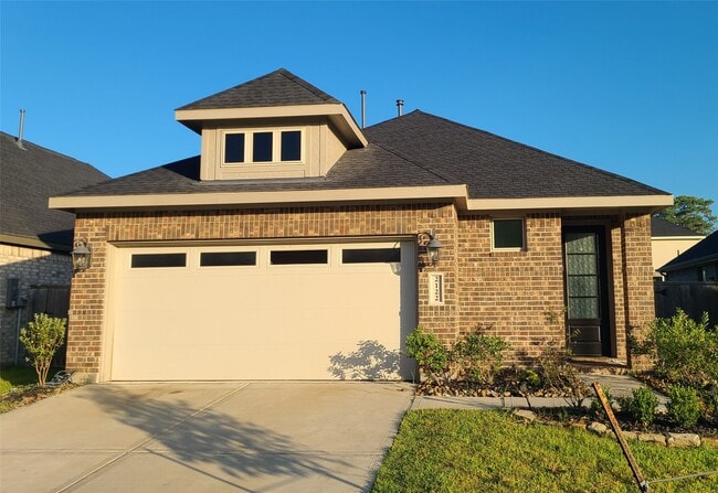 Building Photo - 2122 Rosewood Pnes Ln Rental