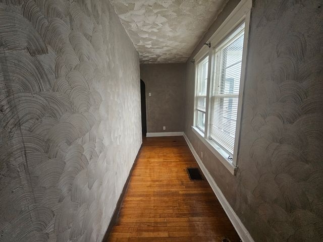 Photo - 2144 Cherry Ave