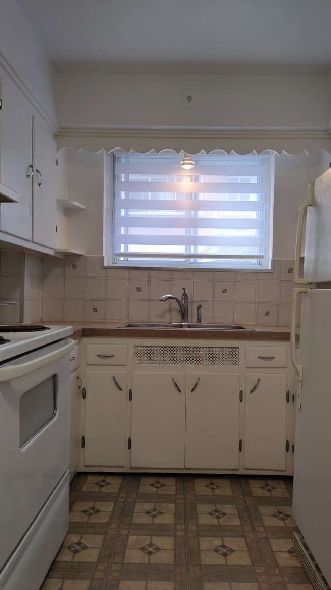 Photo - 5505 Rue Dudemaine Unit 01