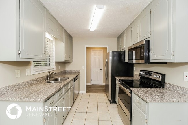 Photo - 5824 Stonehaven Dr NW