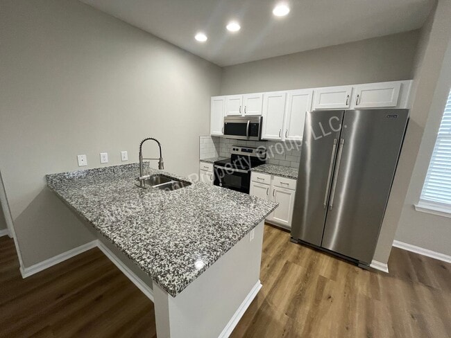 Photo - 3BD/3.5BA Available for Mid-August Move In