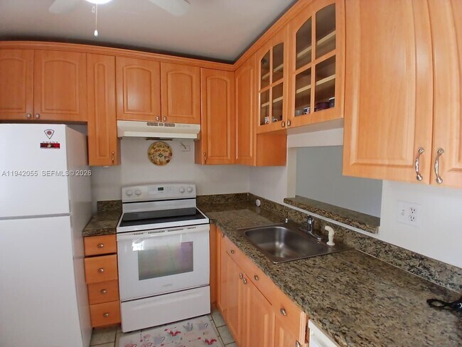 Photo - 5181 W Oakland Park Blvd Unit 212