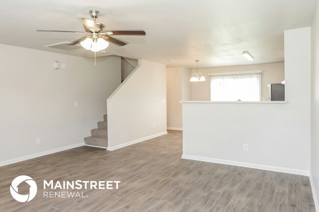 Photo - 120 Wethersfield Dr