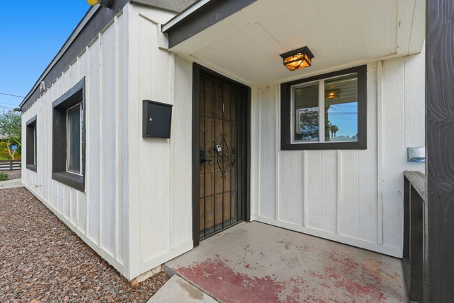 433 N 14th St Unit 1