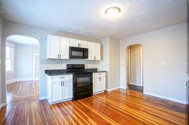 Photo - 10-12 River Street Unit #1