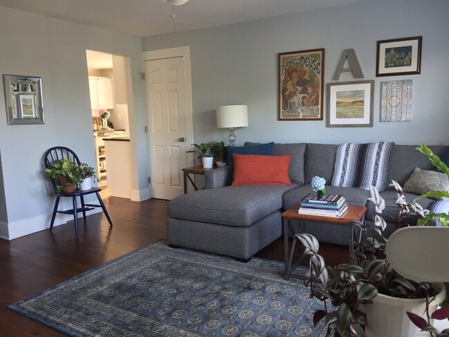 Photo - 46 Riverside Dr Apartamento