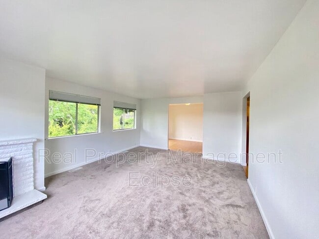 Photo - 4051 Letitia Ave S Unit B