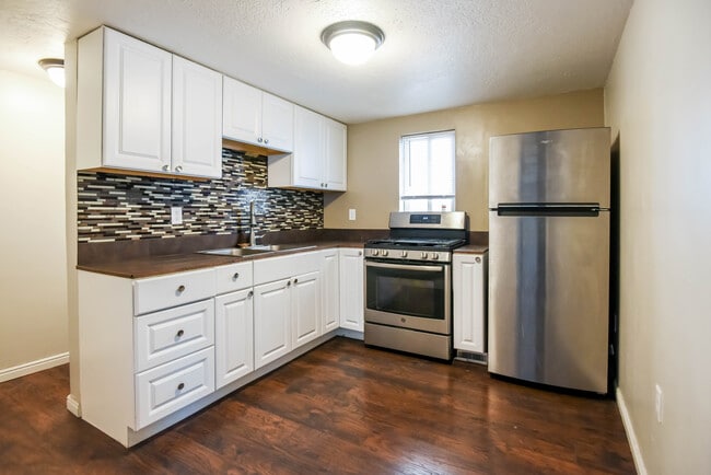 Building Photo - 951 Washington St Unit A3