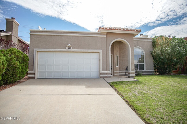 1316 Desierto Azul Dr