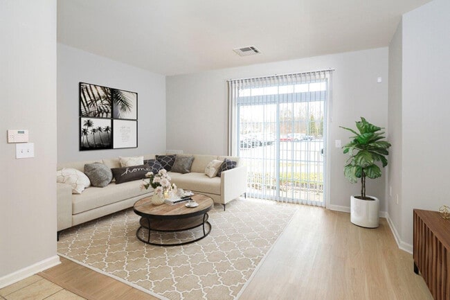 Aspen Court Apartments