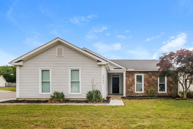 Photo - 3242 Hawick Commons Dr House