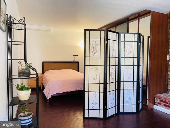 Photo - 928 Venice Dr