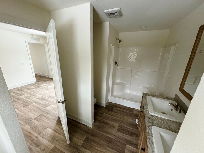 Photo - Birchwood Estates MHP Unit Chain O Lakes Lot 16