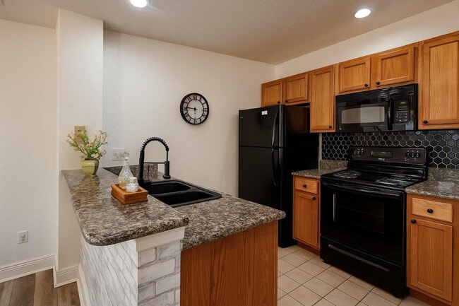 Photo - 2221 San Vittorino Cir Unidad ID1222853P