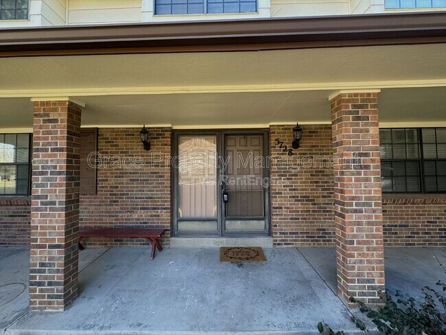 Photo - 5728 S Kenton St