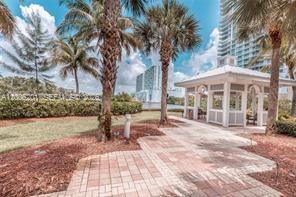 Building Photo - 16500 Collins Ave Unit 655