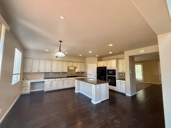 Photo - Charming 4 Bedroom Home in Springlake