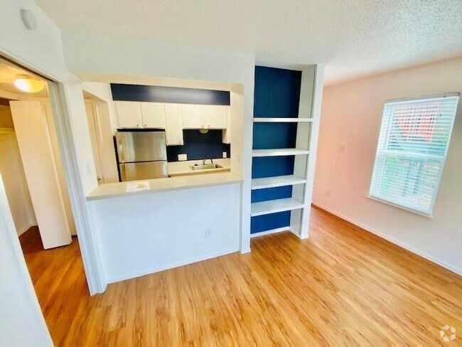 Building Photo - 808 Winflo Dr Unit 101 Rental