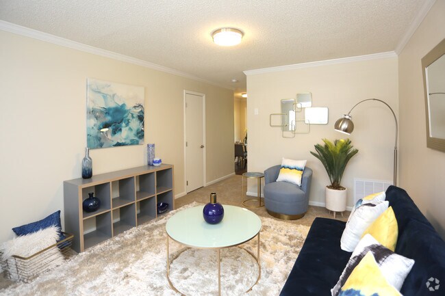 2BR,1.5BA-Townhome - Summers Run