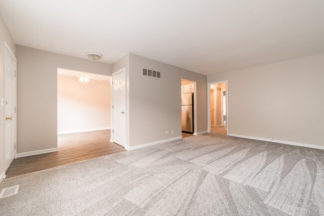 Photo - 238 Driftwood Ln