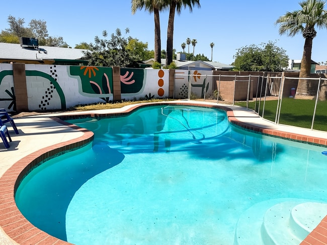 Photo - 1911 E Gemini Dr